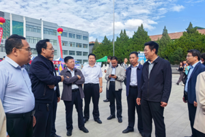 集团领导莅临公司指导迎新工作