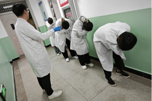 beat365在线官网入口开展实验室安全演练