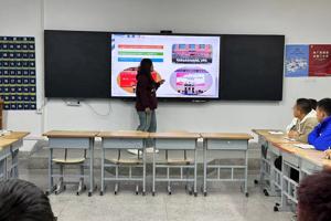 榜样进支部，青春心向阳